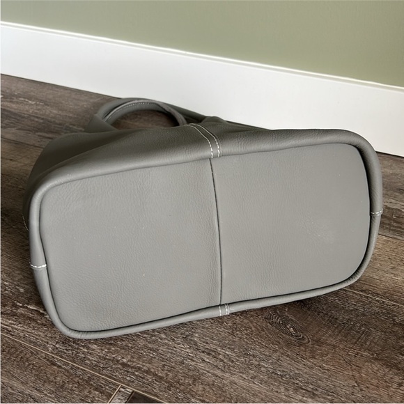 NWOT Gray Leather Tote Bag - Picture 7 of 12